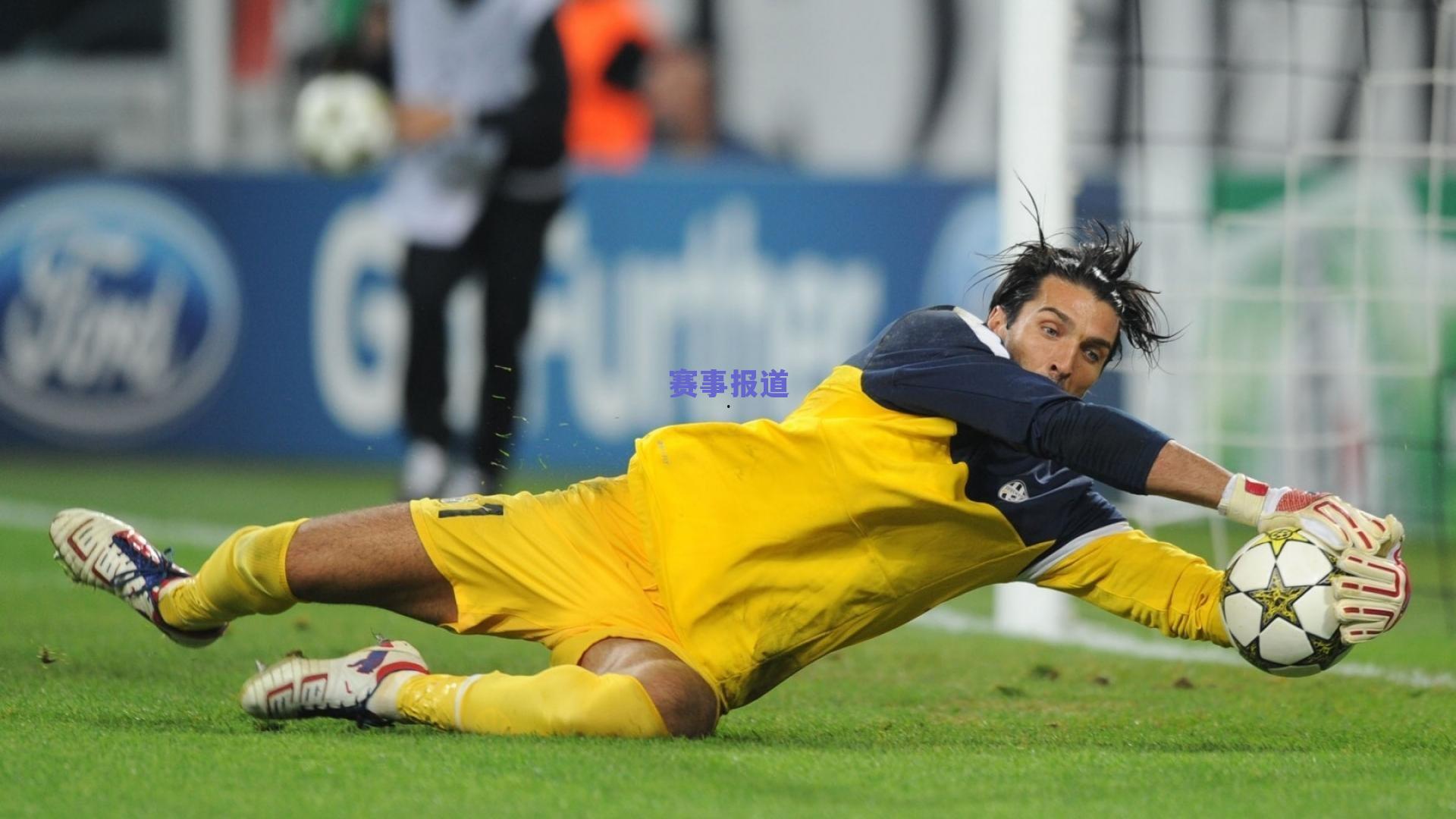 国家队历史射手榜,C罗141球创纪录,梅西114球紧随其后